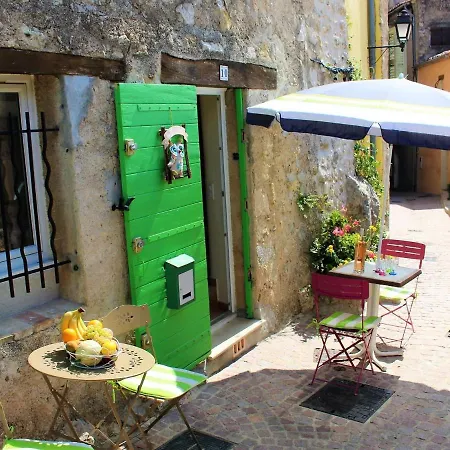 Sunny House In With Terrace Villa *