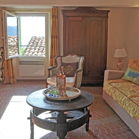 Sunny House In With Terrace Villa *